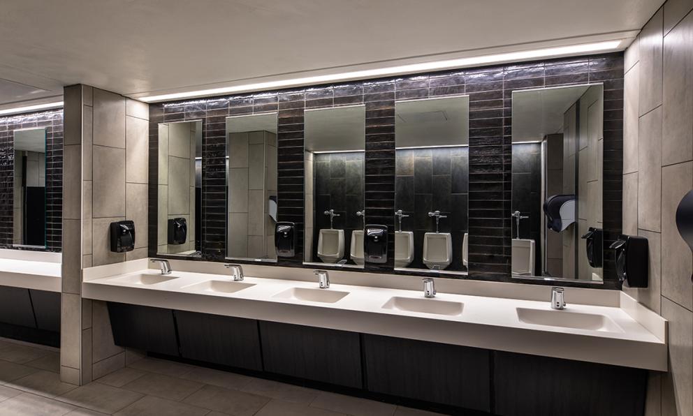 FSM4AL_UC_LockerRoom_01