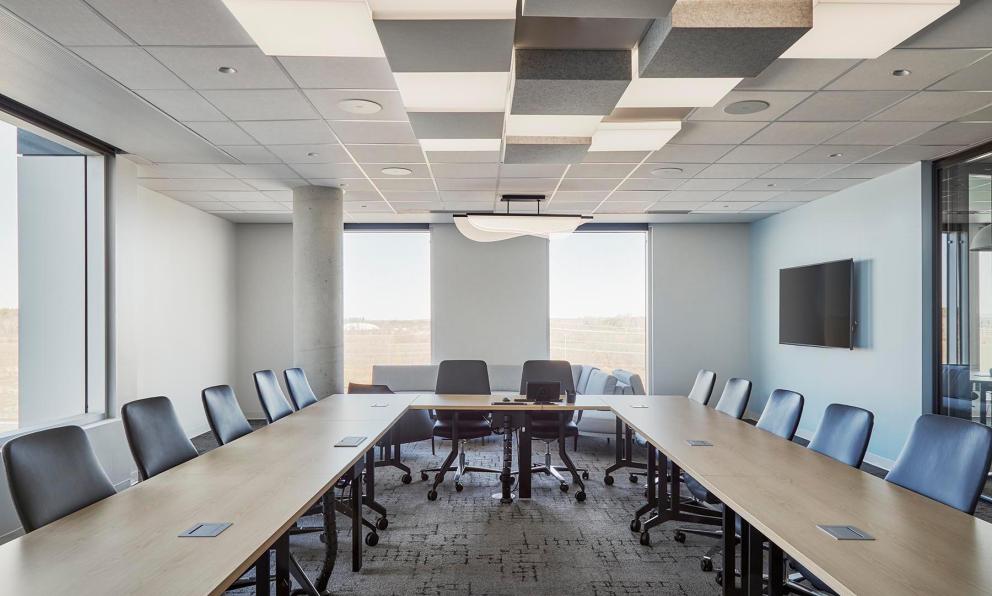 Nivo Conference Room