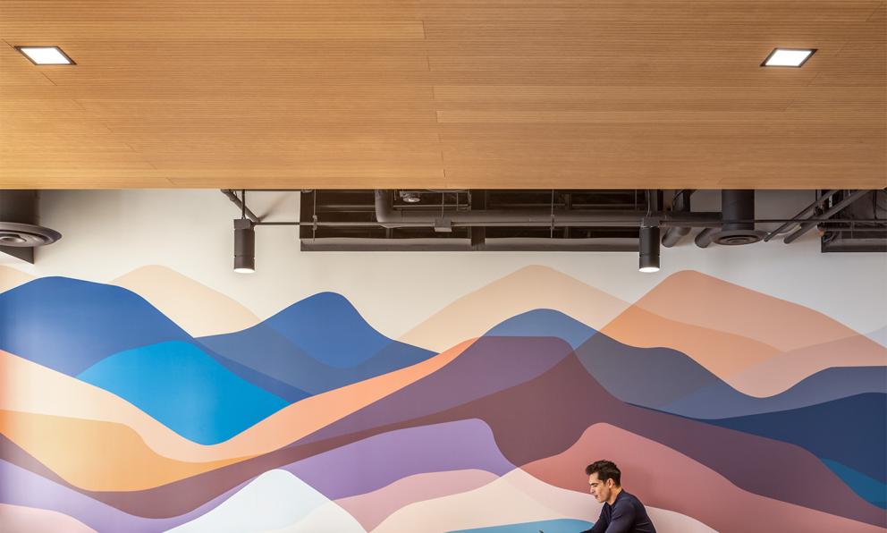 ID+ Downlight Cylinder Employee Lounge