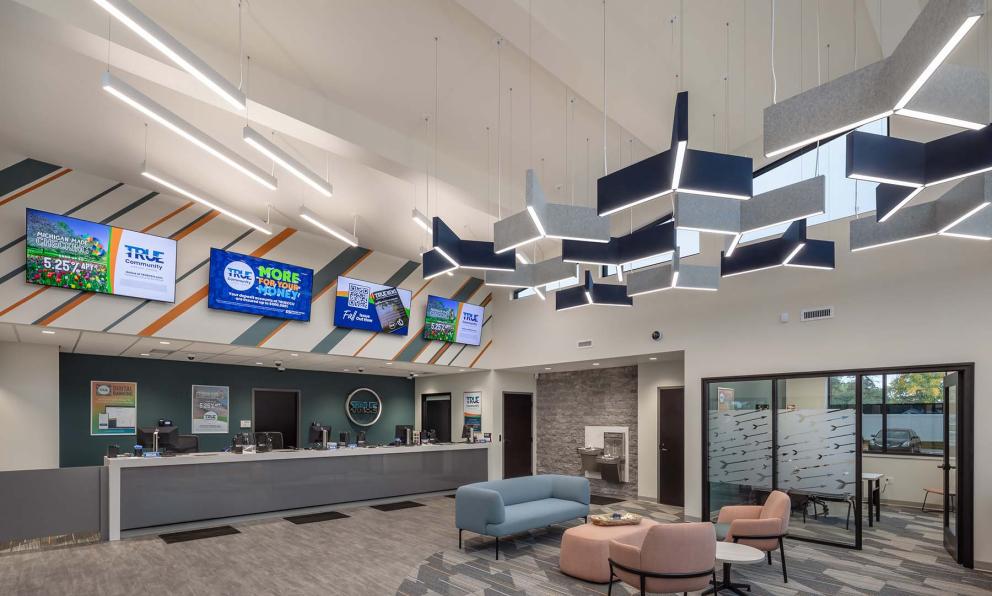 Seem 1 Acoustic Trio Reception Area