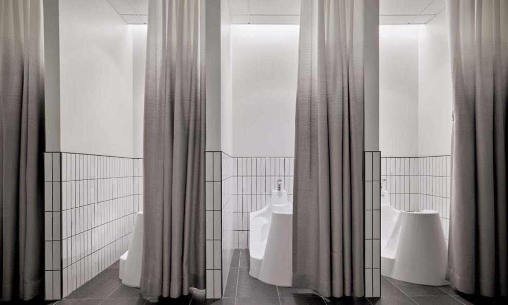 Seem 2 Perimeter Bathroom