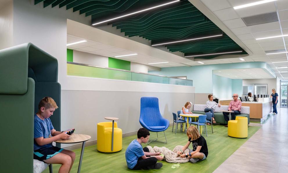 Mora Wave meeting space