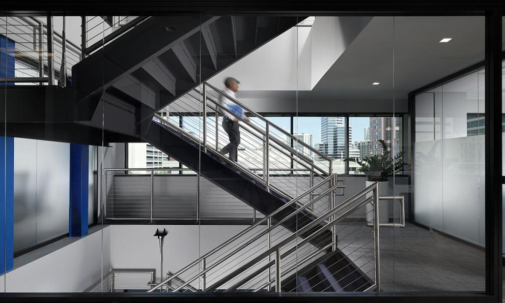 Kemet Stairs Corridor 3.5" Downlights