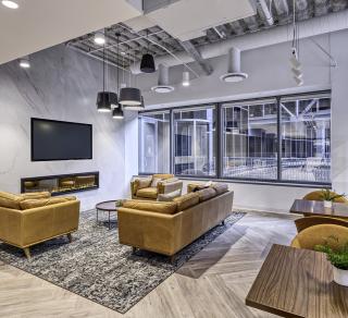 Woodfield_Corp_Center_08