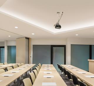 Meeting Room Covert Lite
