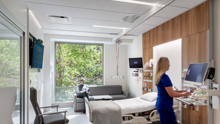 Seem 4 Patient Room