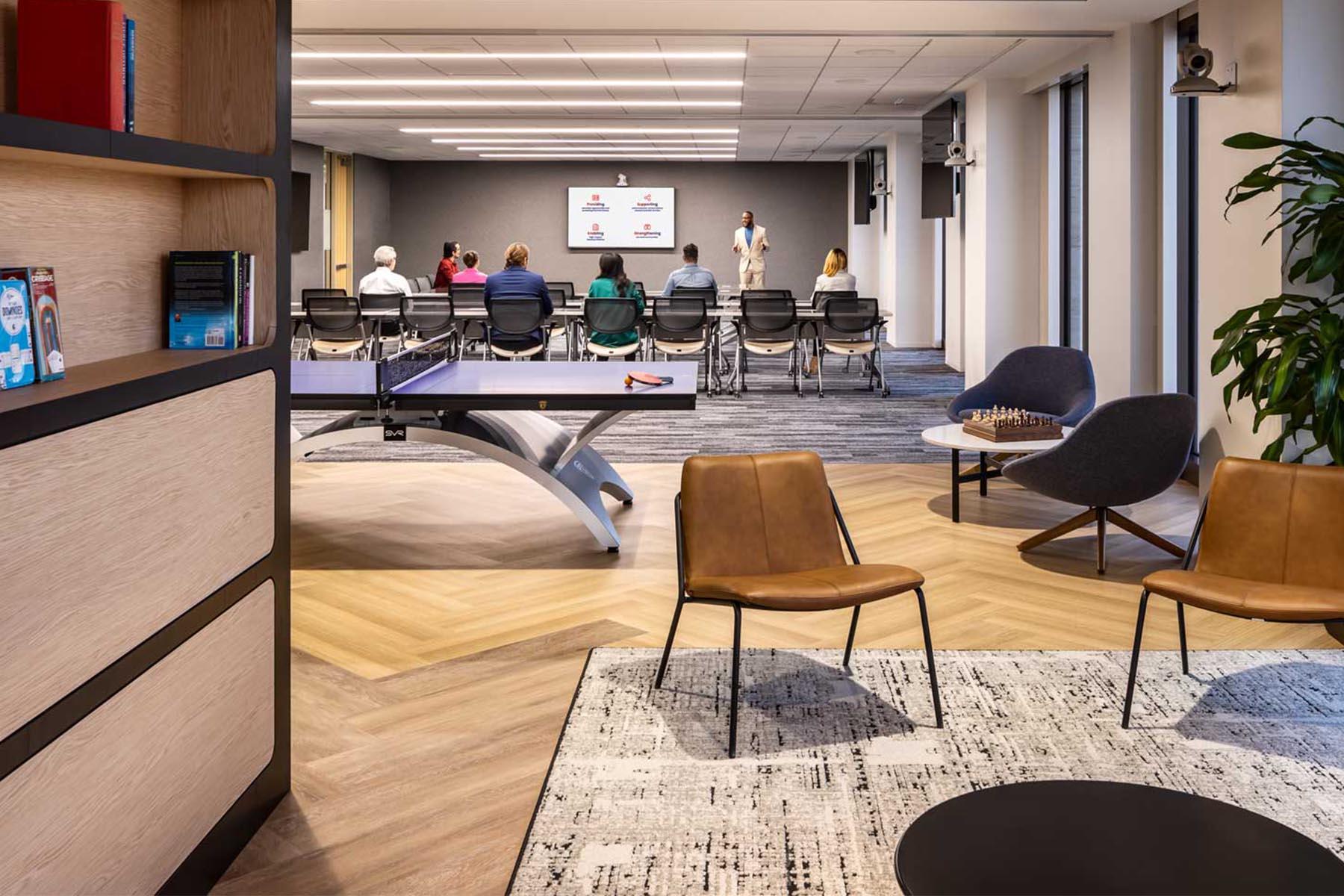 Seem 4 Recessed Training Room