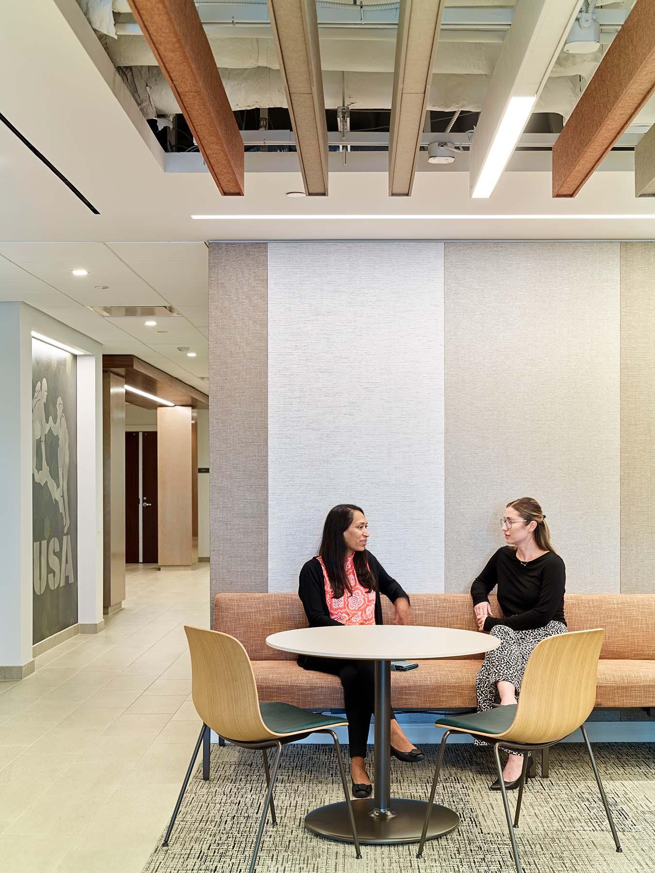 Seem 2 Acoustic Breakroom