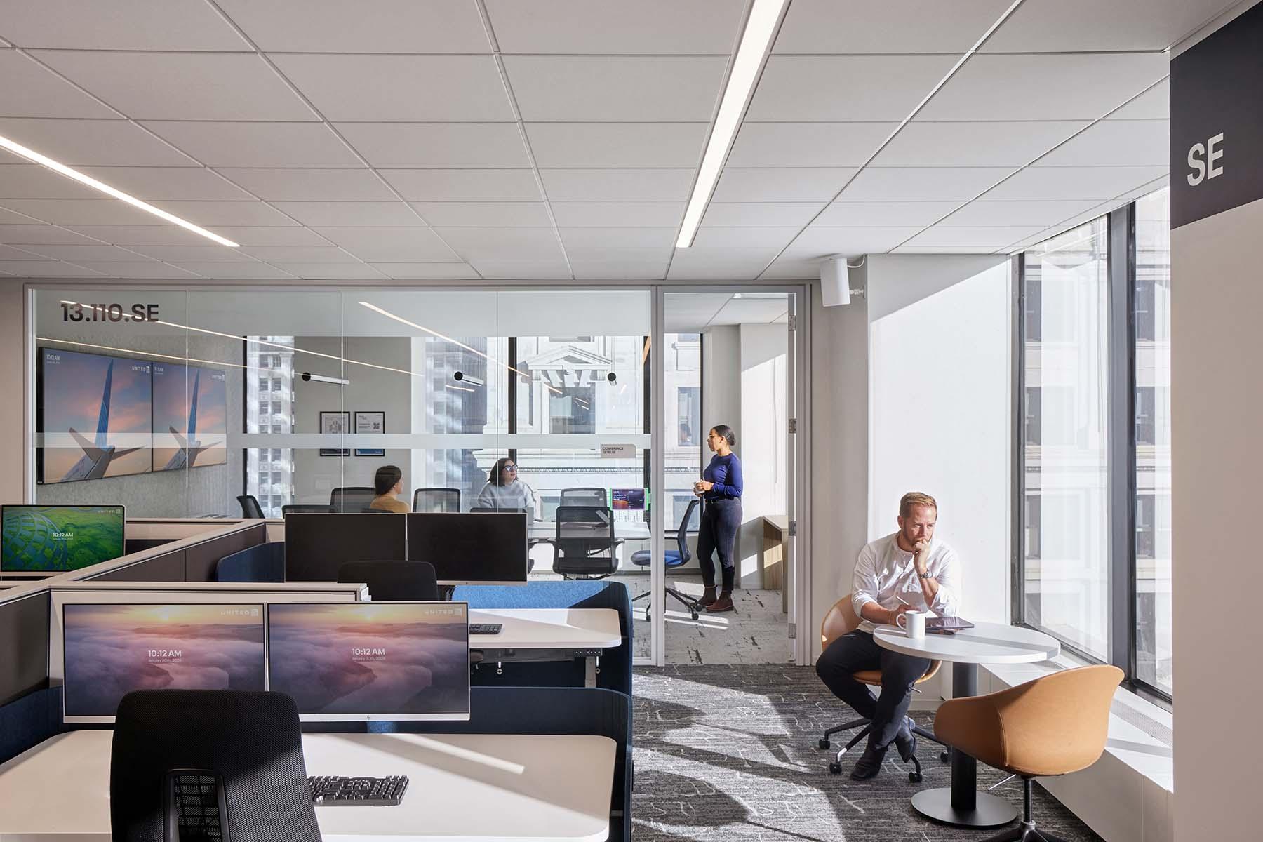 Seem 2 Recessed Open Office