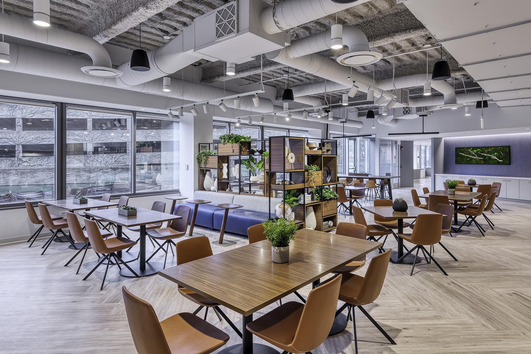 Woodfield_Corp_Center_06