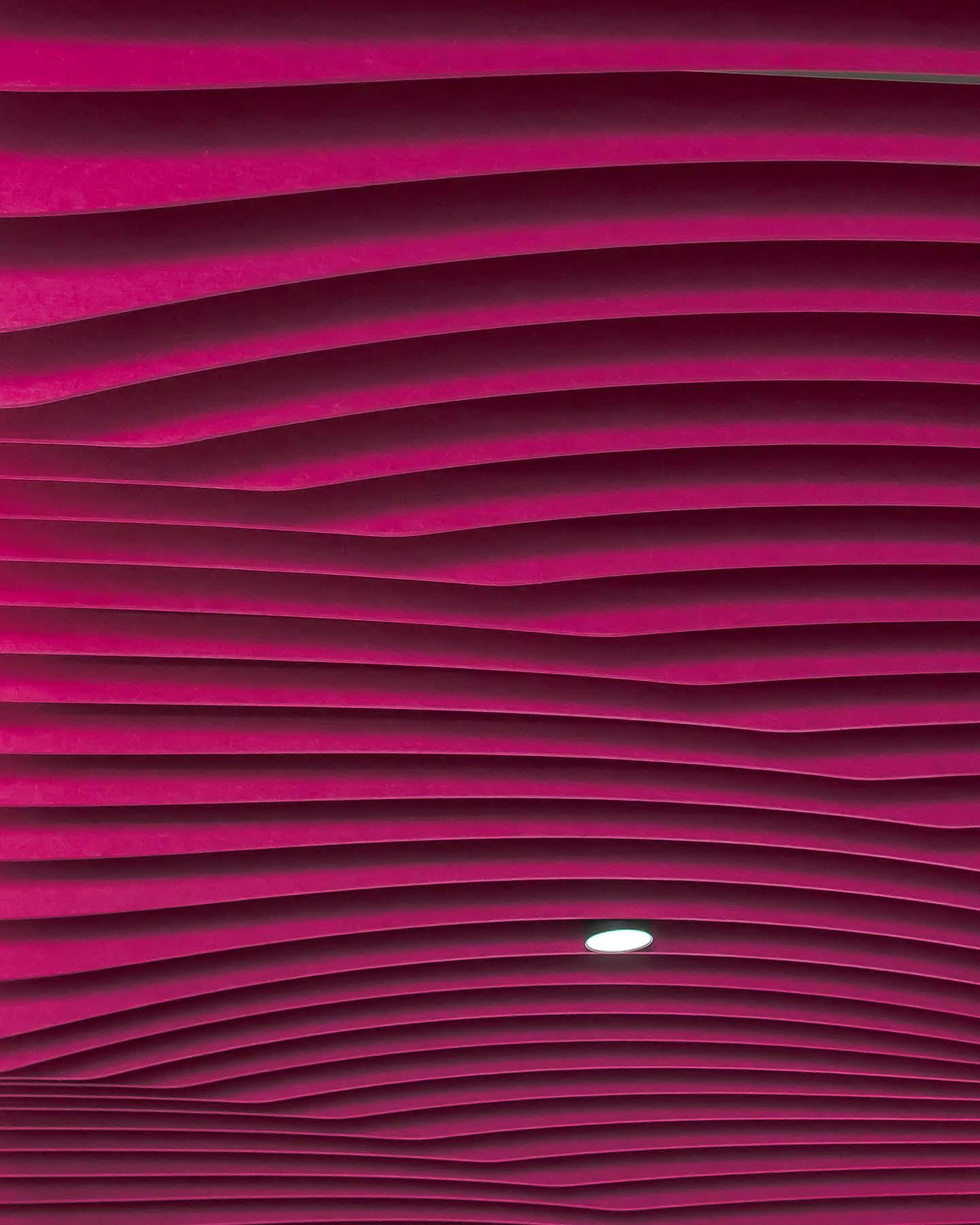 Mora Wave Detail