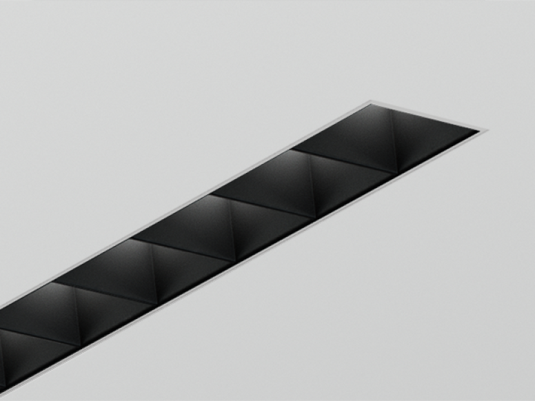 Seem 1 Louver Black Matte